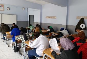 E-KPSS kursunda adayları, yoğun katılımla deneme sınavına katıldı